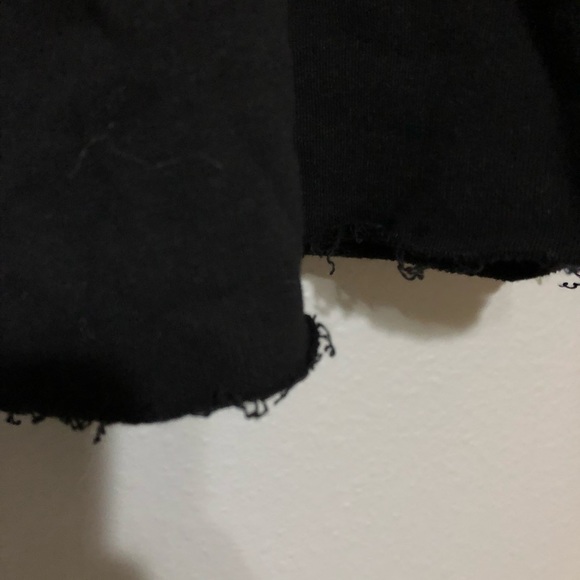 Cropped and distressed “Brooklyn” shirt - Picture 4 of 4